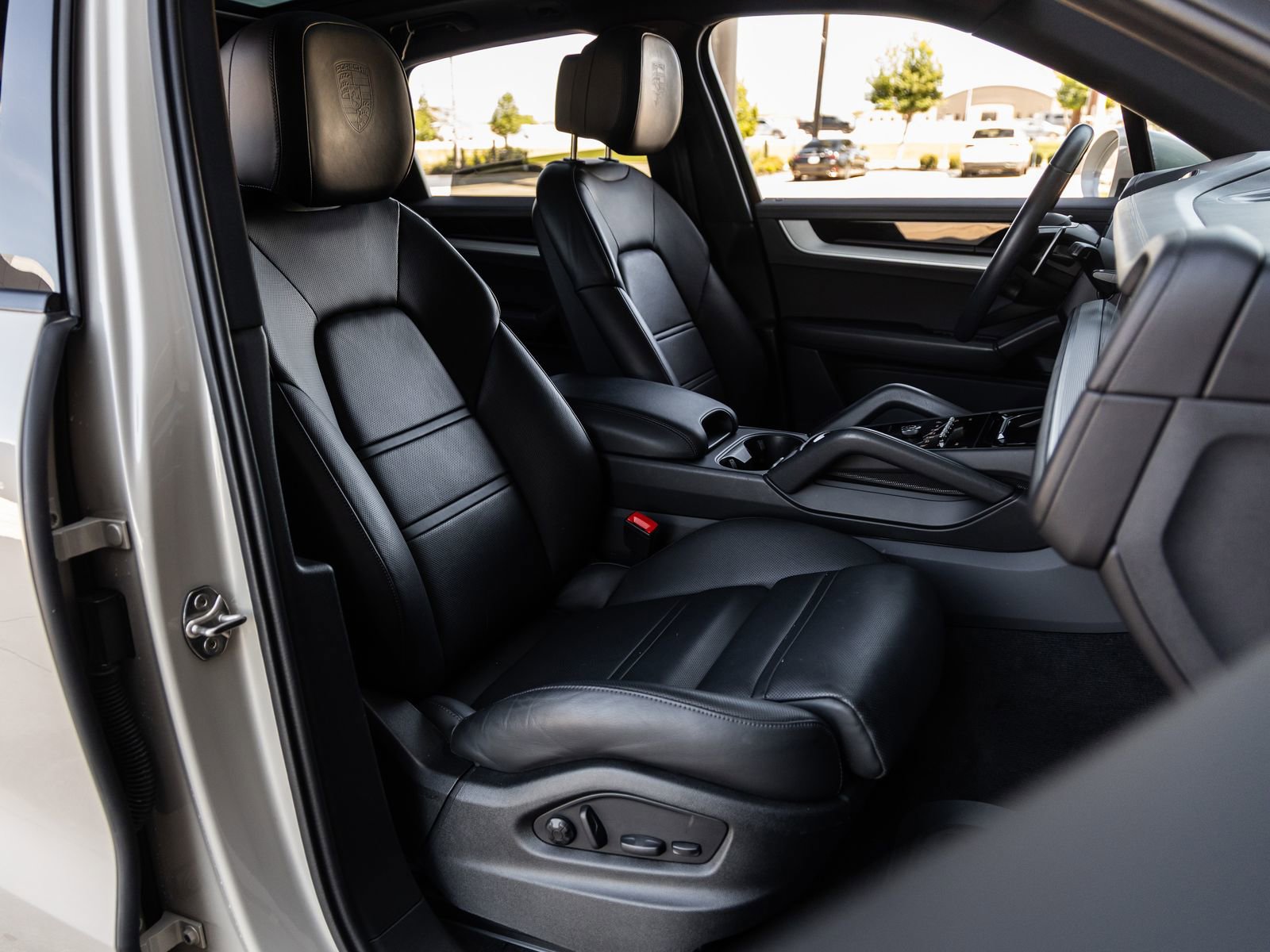 Certified 2024 Porsche Cayenne S image 45