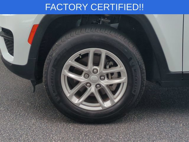 Certified 2025 Jeep Grand Cherokee Laredo X w/ Luxury Tech Group I AWD/4WD image 10