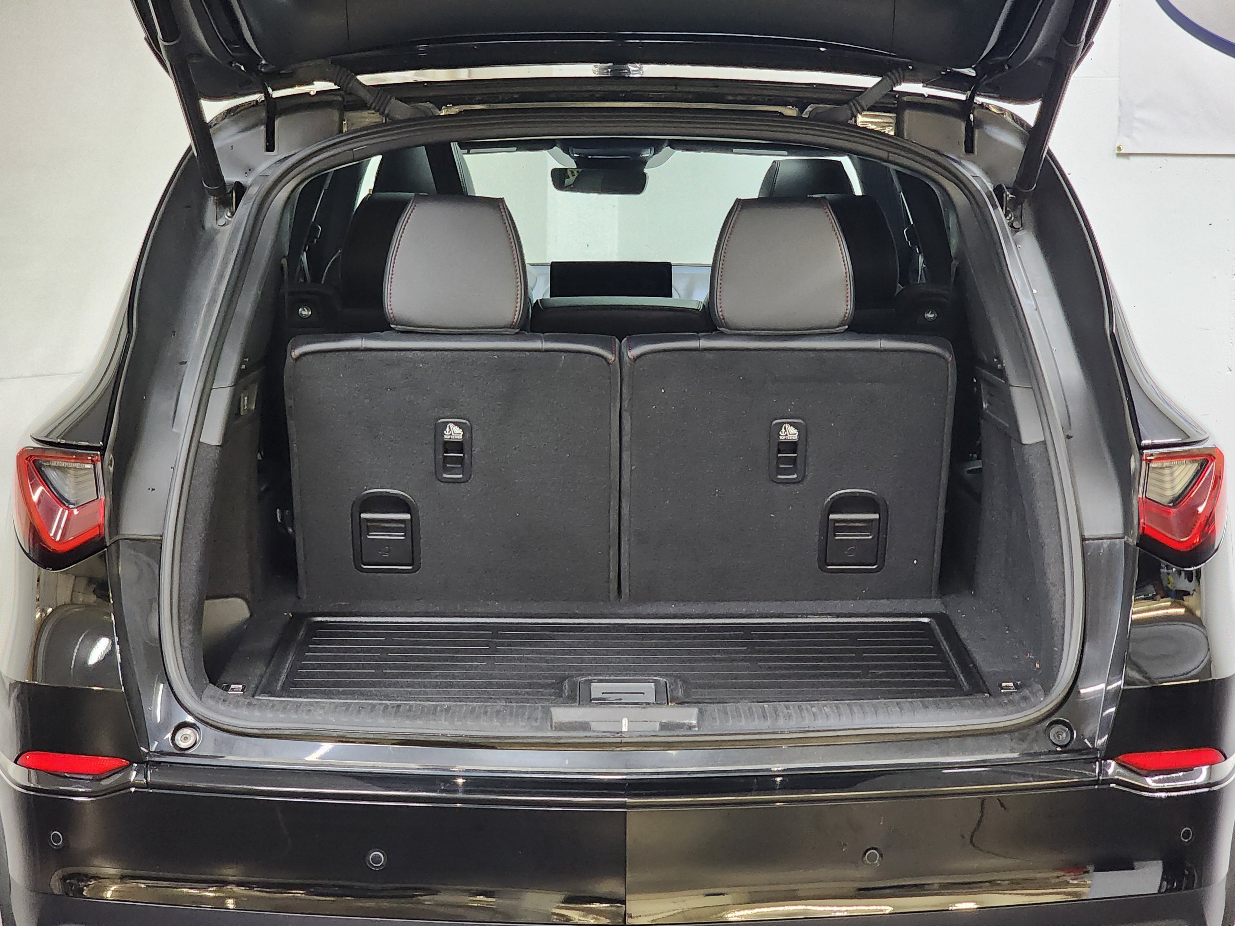 Certified 2025 Acura MDX A-Spec AWD/4WD image 8