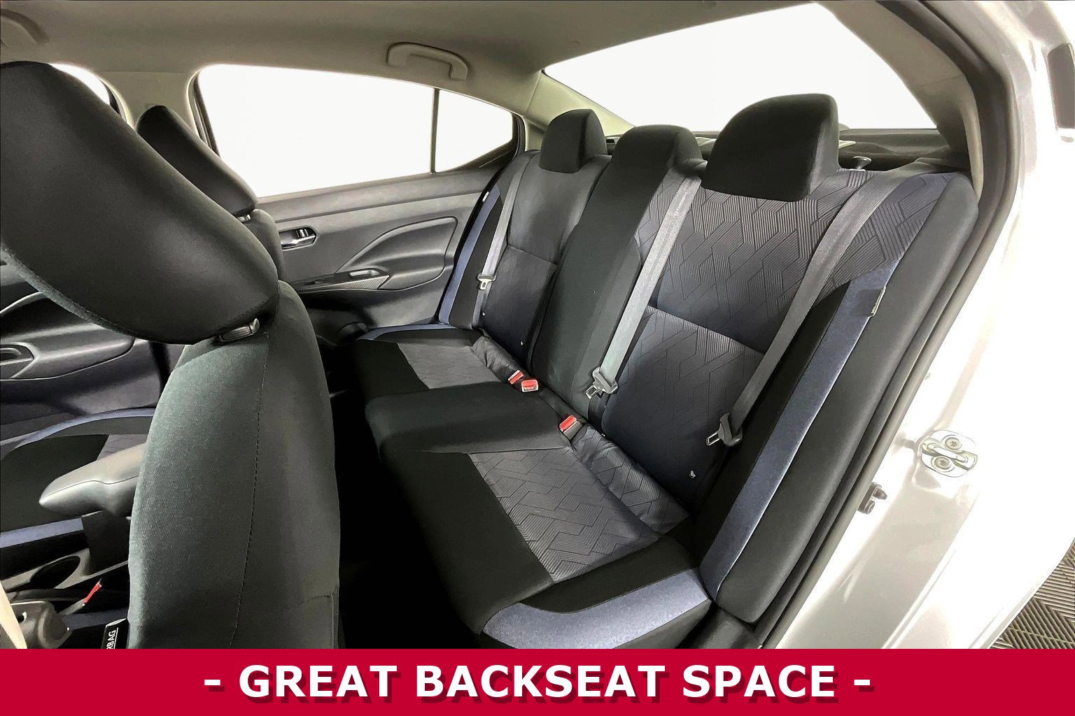 Certified 2025 Nissan Versa SV w/ Trunk Package image 23