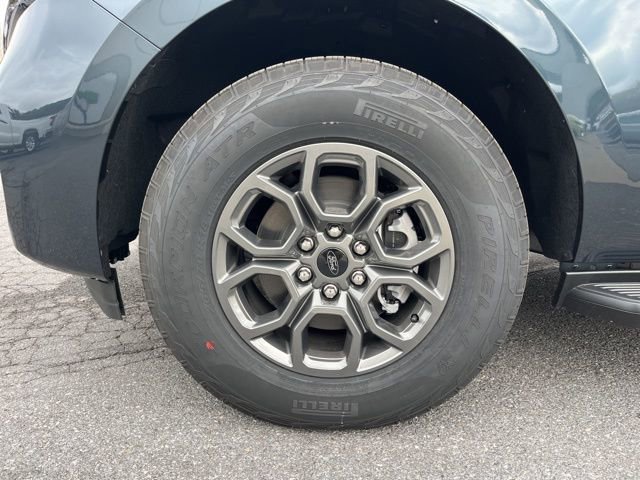 New 2025 Ford Expedition Max Active image 13