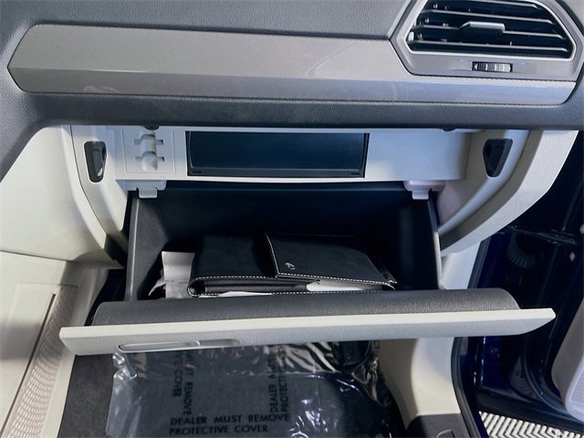 Used 2024 Volkswagen Tiguan SE image 30