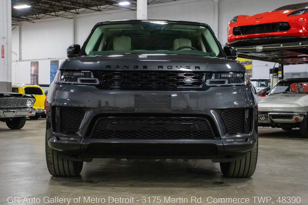 Used 2022 Land Rover Range Rover Sport HST image 12