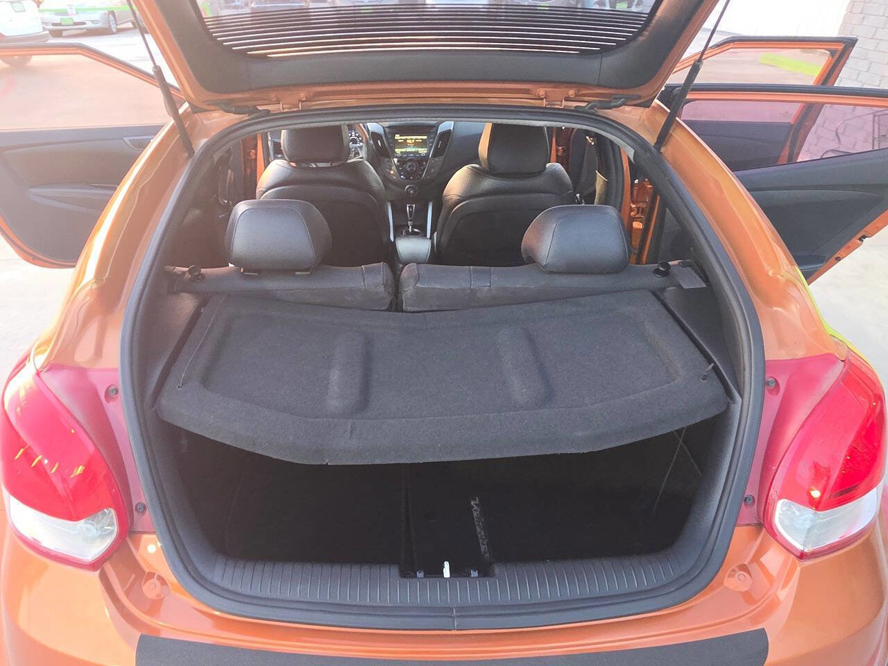 Used 2015 Hyundai Veloster Turbo FWD image 43
