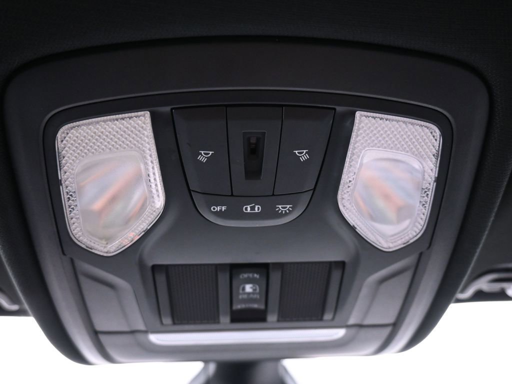 Used 2019 RAM 1500 Big Horn image 30