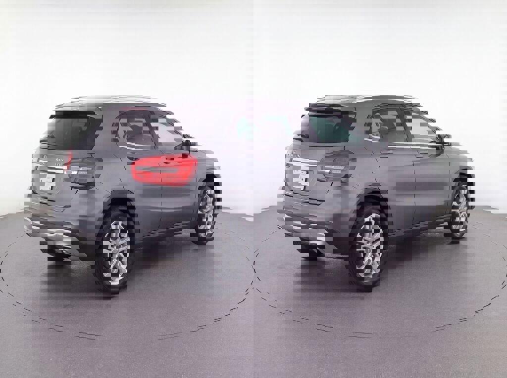 Used 2019 Mercedes-Benz GLA 250 4MATIC image 39