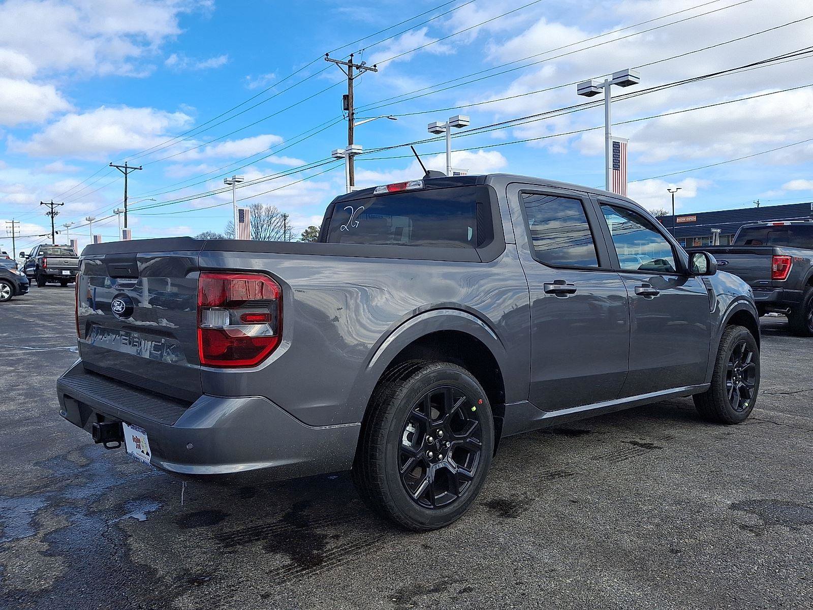 New 2026 Ford Maverick Lobo AWD/4WD image 4