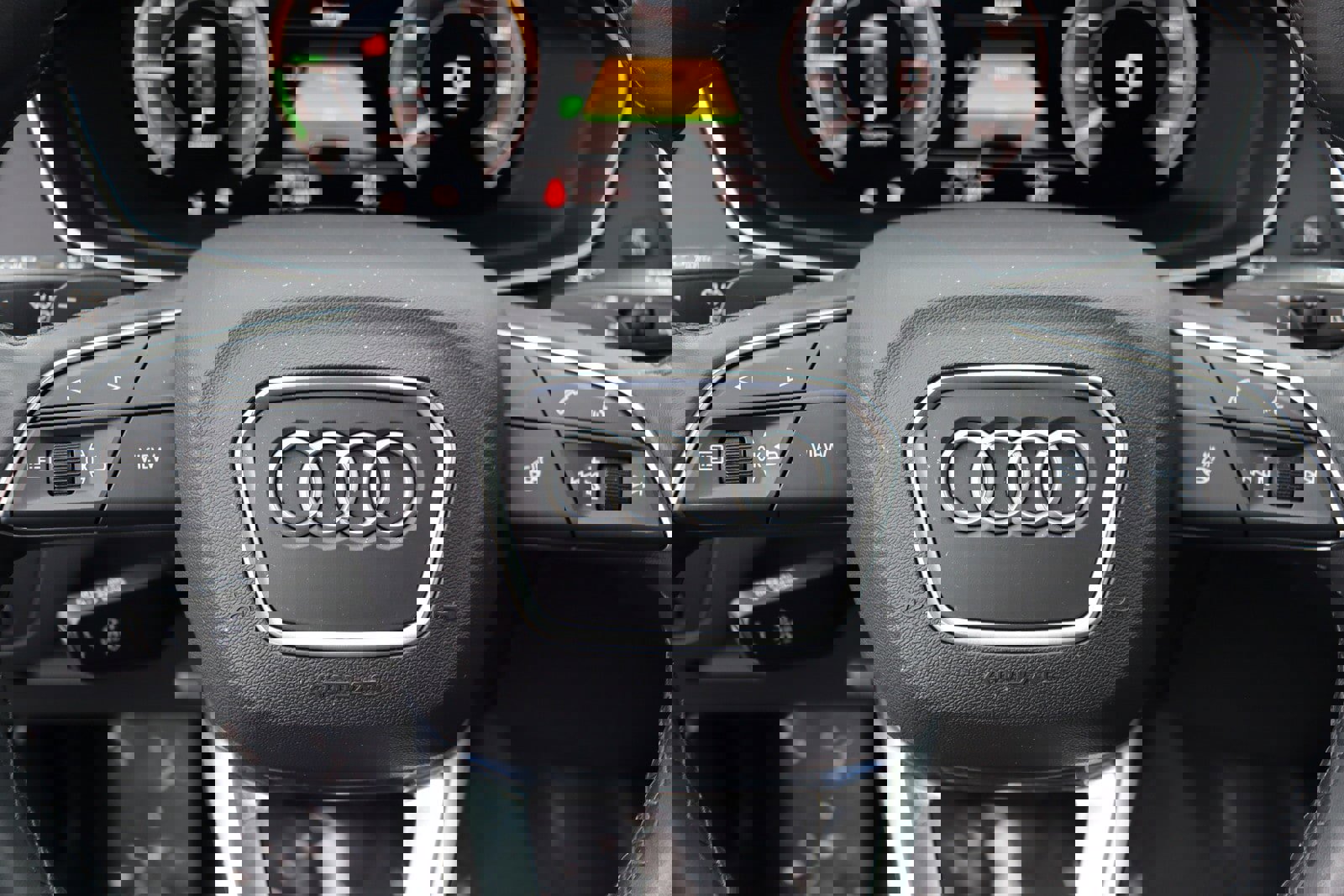 Used 2022 Audi Q5 e Premium w/ Convenience Package image 29