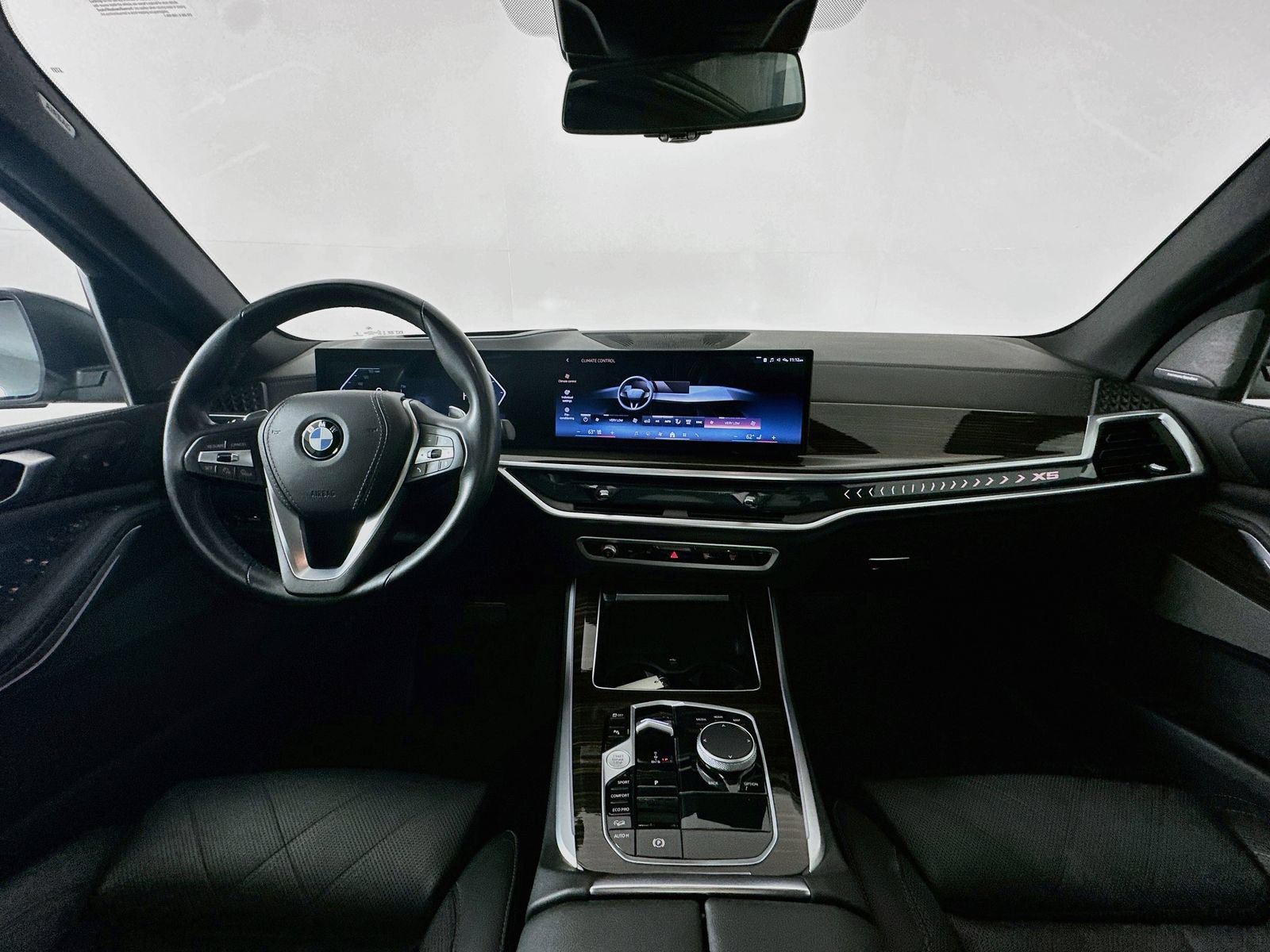 Used 2025 BMW X5 xDrive40i AWD/4WD image 14