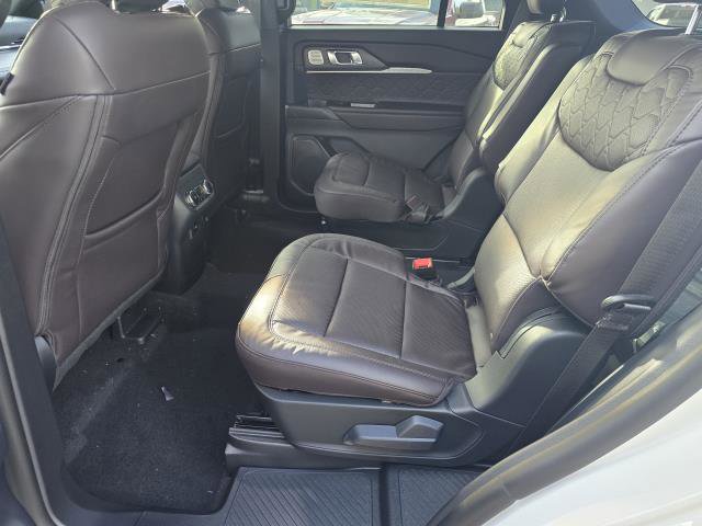 New 2026 Ford Explorer Platinum image 11