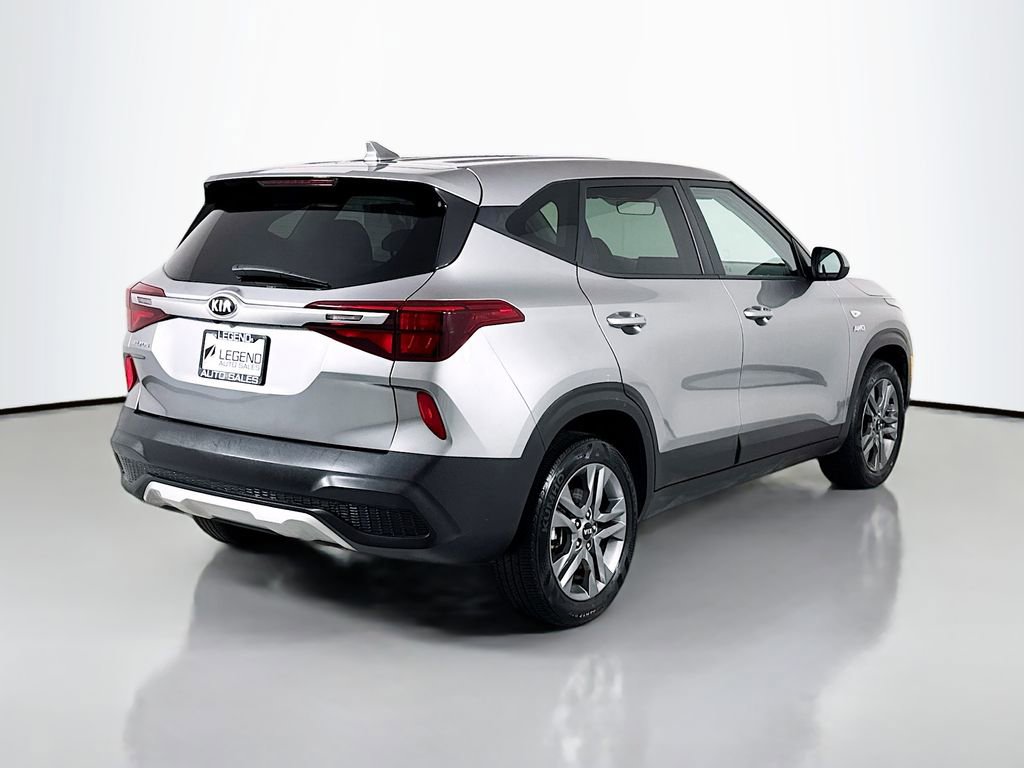 Used 2021 Kia Seltos LX AWD/4WD image 4