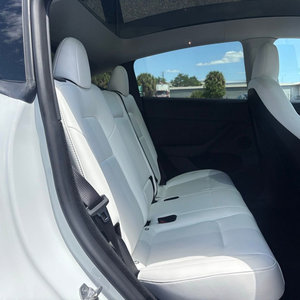 Used 2023 Tesla Model Y Long Range image 16