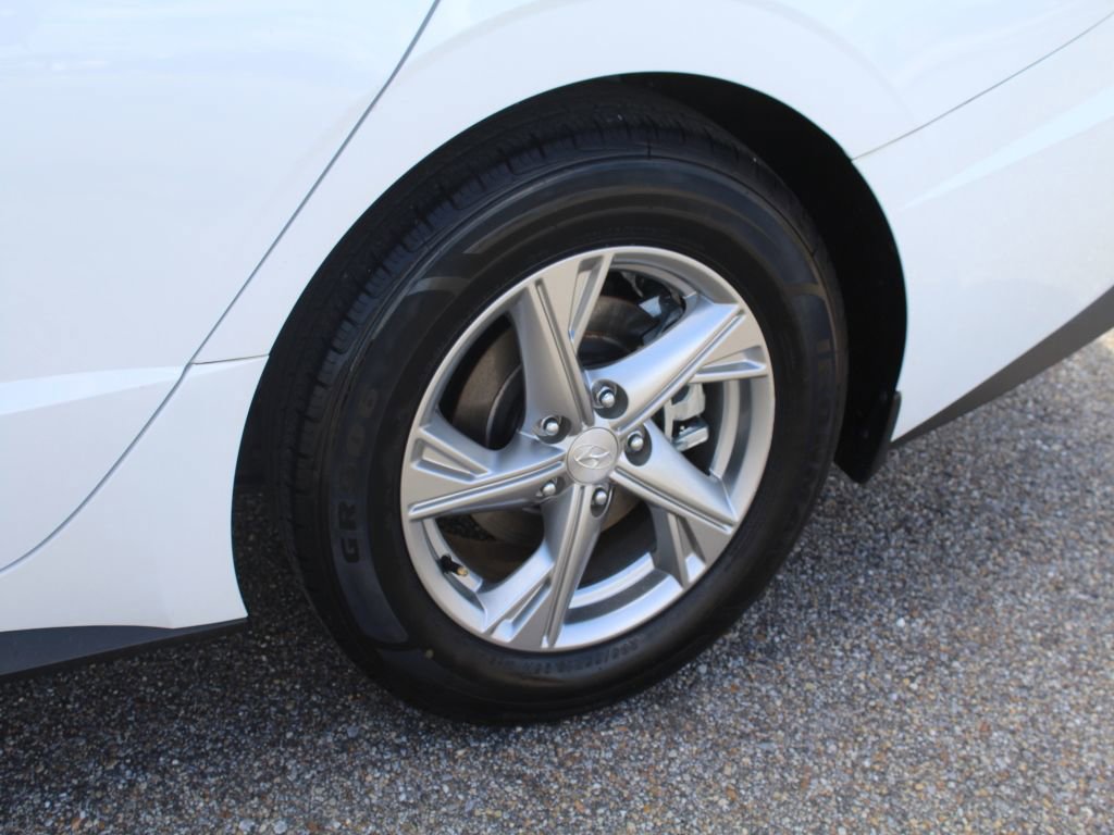 Used 2021 Hyundai Sonata SE FWD image 18