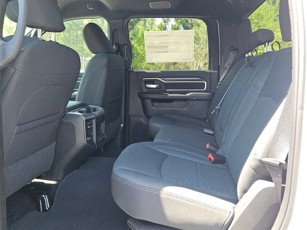New 2026 RAM 3500 Big Horn AWD/4WD image 11