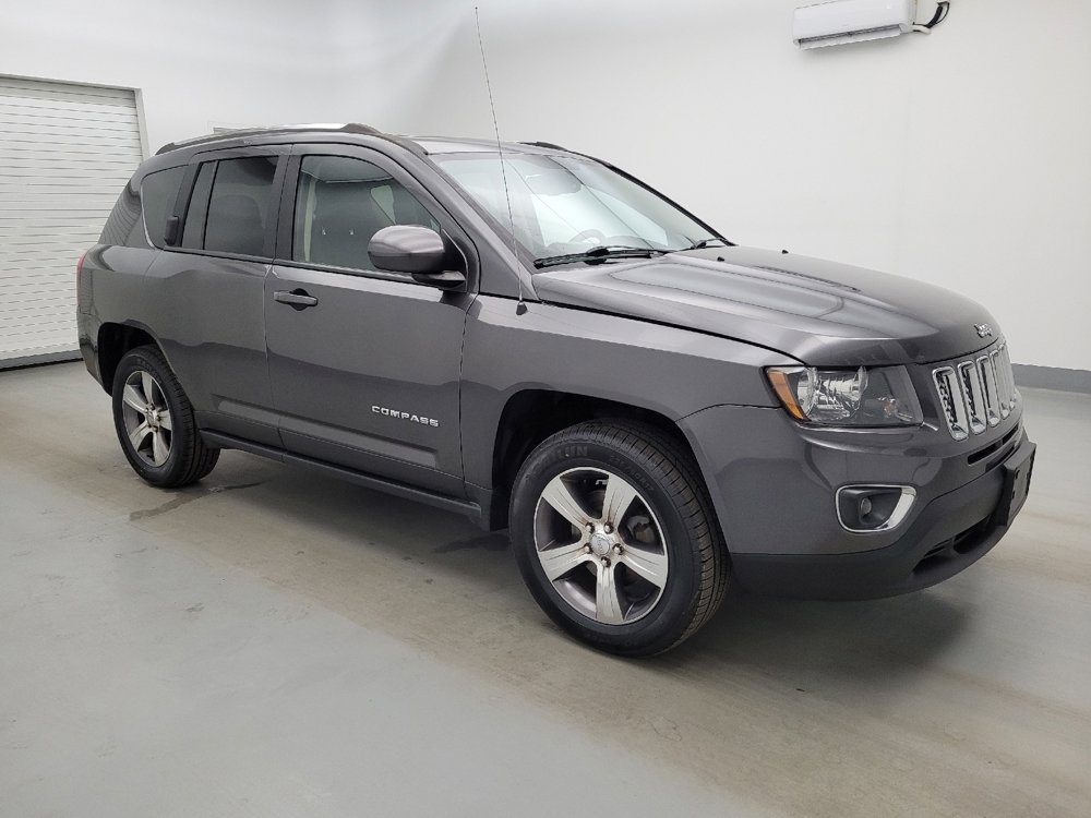 Used 2016 Jeep Compass High Altitude image 11