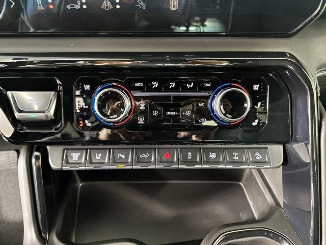 Used 2024 GMC Sierra 2500 AT4X image 22