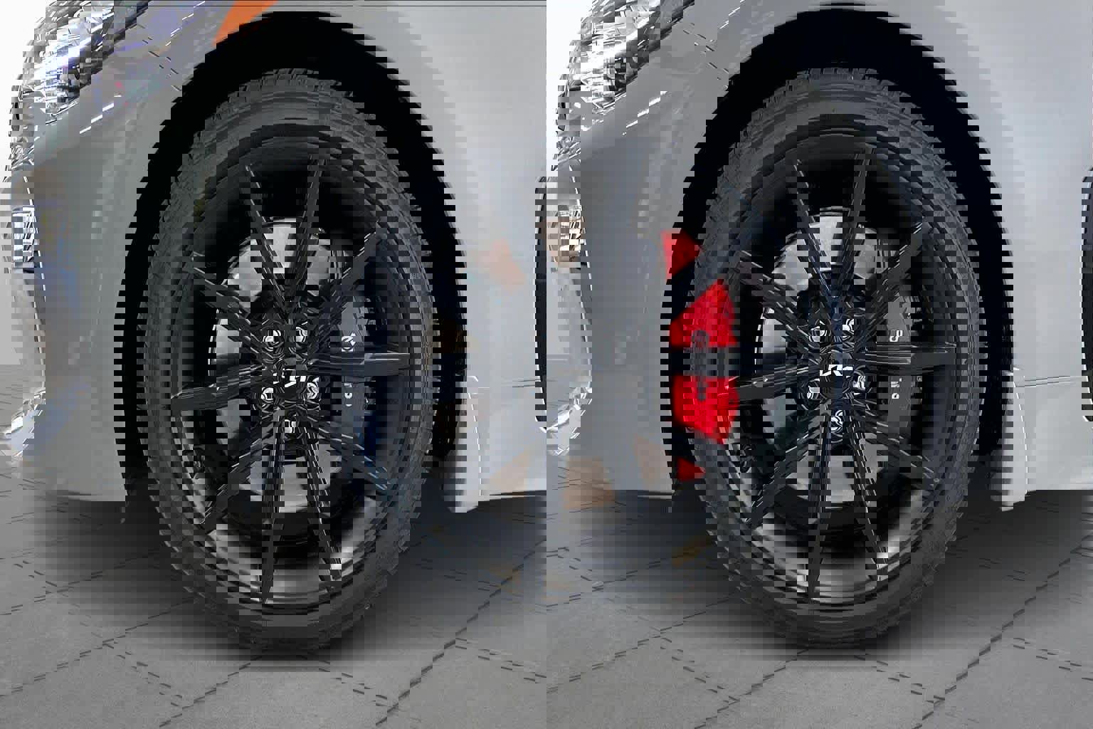 Used 2022 Kia Stinger GT2 w/ Scorpion Package image 10