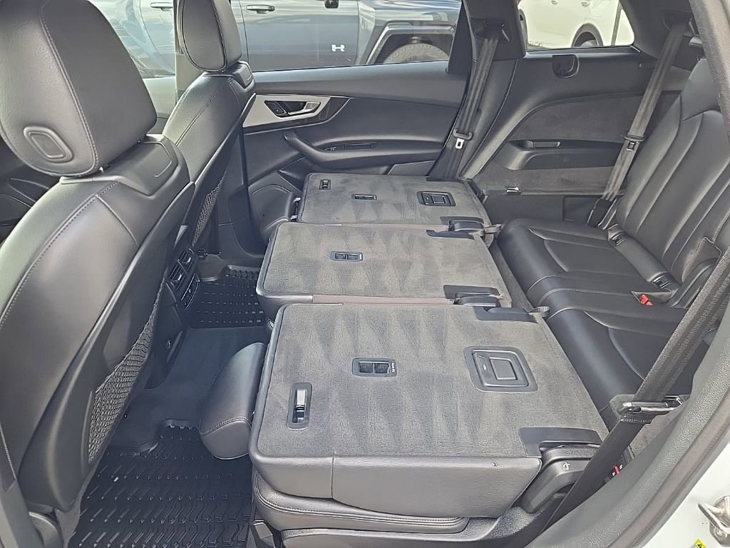 Used 2019 Audi Q7 2.0T Premium Plus w/ Premium Plus Package AWD/4WD image 52
