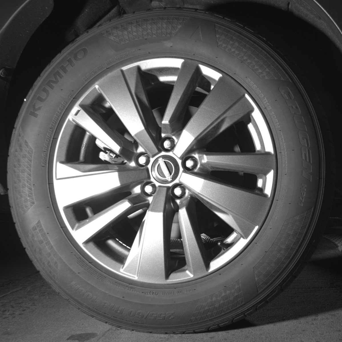 Used 2025 Nissan Pathfinder SV FWD image 15