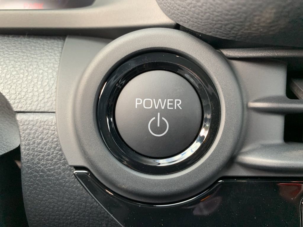 New 2025 Toyota Crown Signia image 24