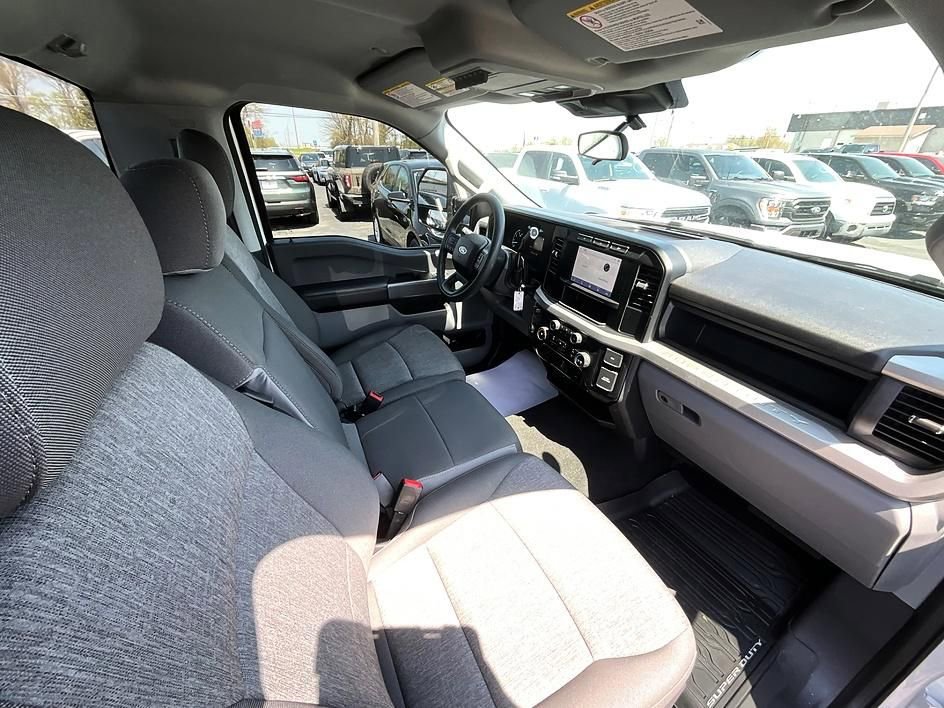 Used 2024 Ford F250 XL w/ STX Appearance Package AWD/4WD image 34