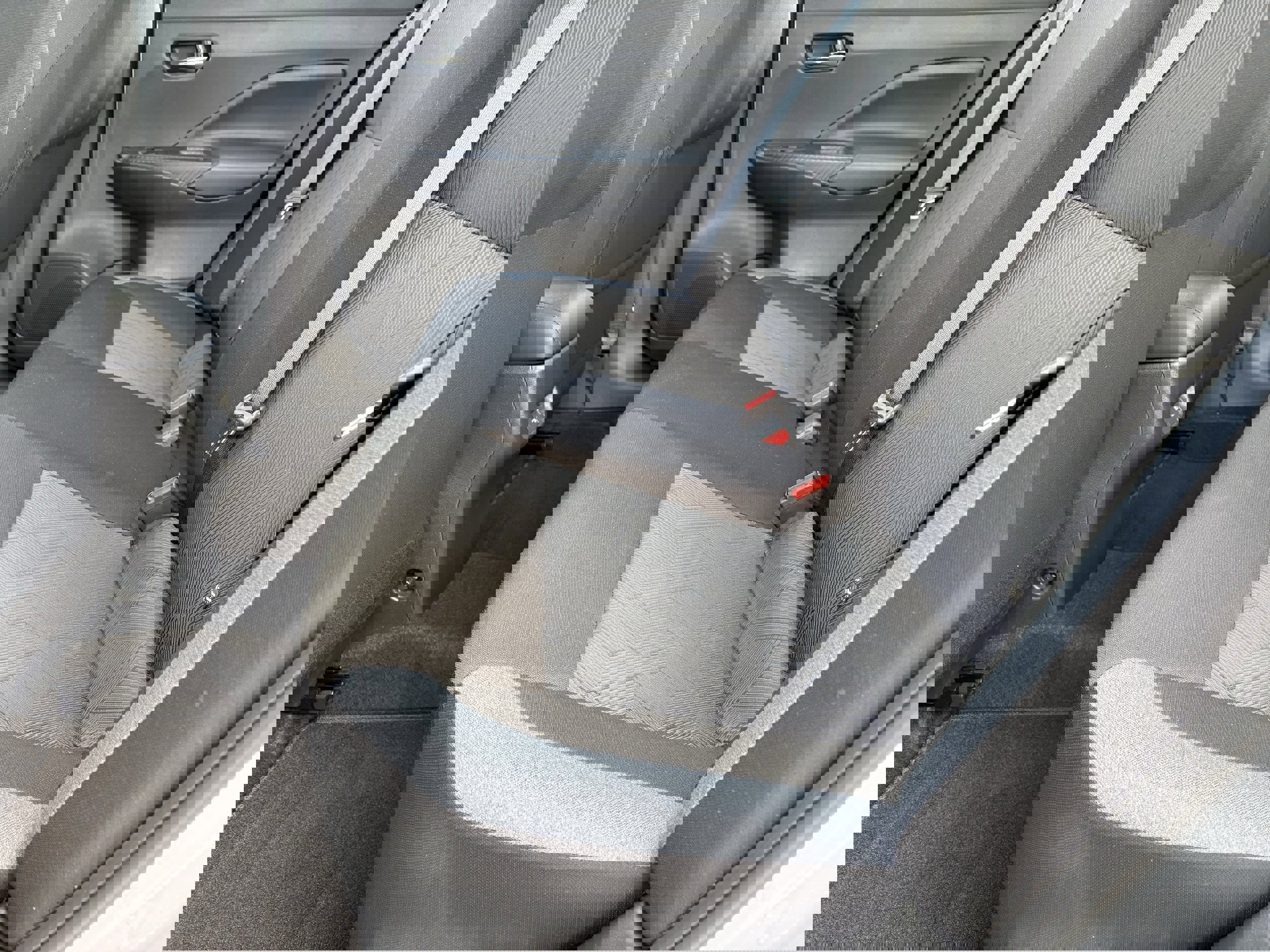 Used 2024 Nissan Versa SV w/ Trunk Package image 31