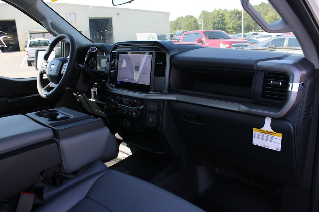 New 2026 Ford F150 XL RWD image 8