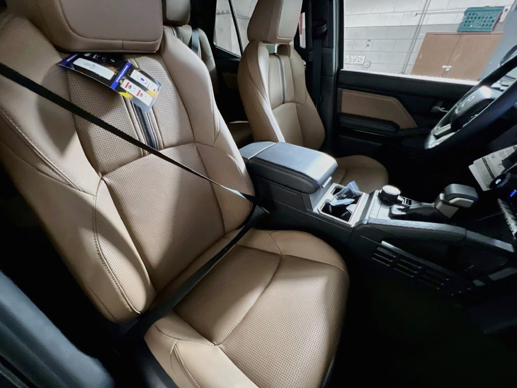 New 2026 Toyota 4Runner Limited AWD/4WD image 28