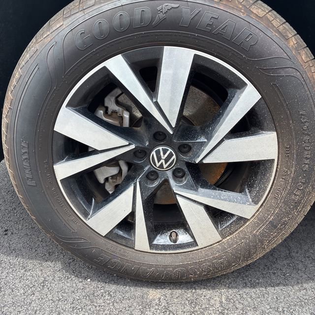 Used 2023 Volkswagen Atlas Cross Sport SE AWD/4WD image 14