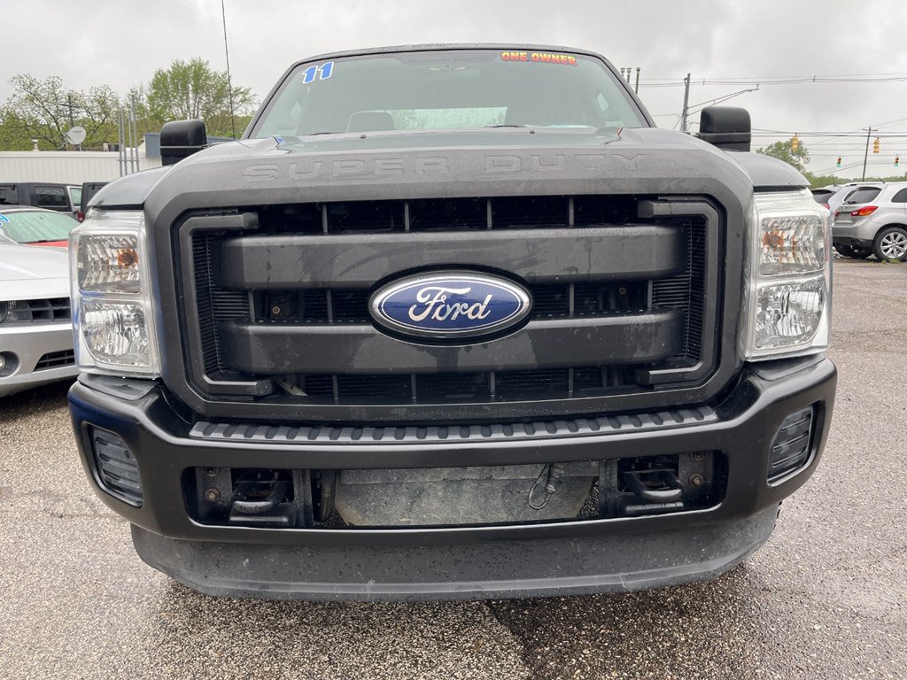 Used 2011 Ford F250 XL AWD/4WD image 4