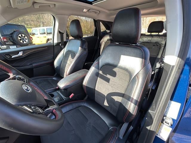 Used 2022 Ford Escape SEL w/ SEL Stealth AWD Package image 24