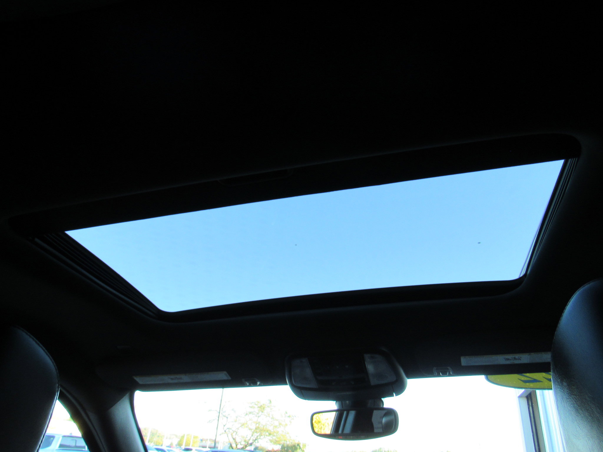 Used 2022 Dodge Durango R/T w/ Blacktop Package image 26