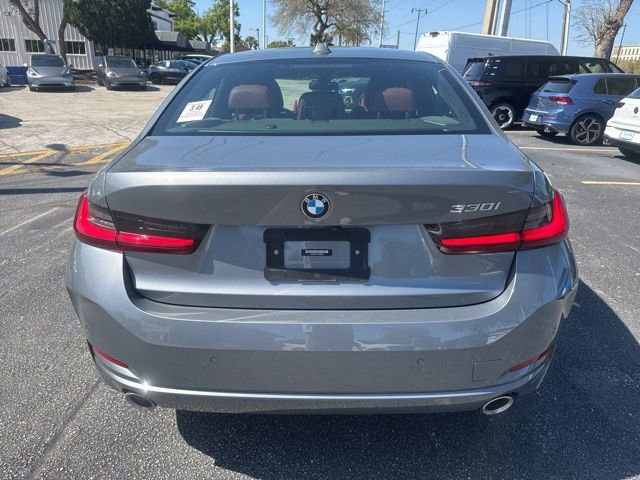Used 2023 BMW 330i 330i w/ Premium Package image 4