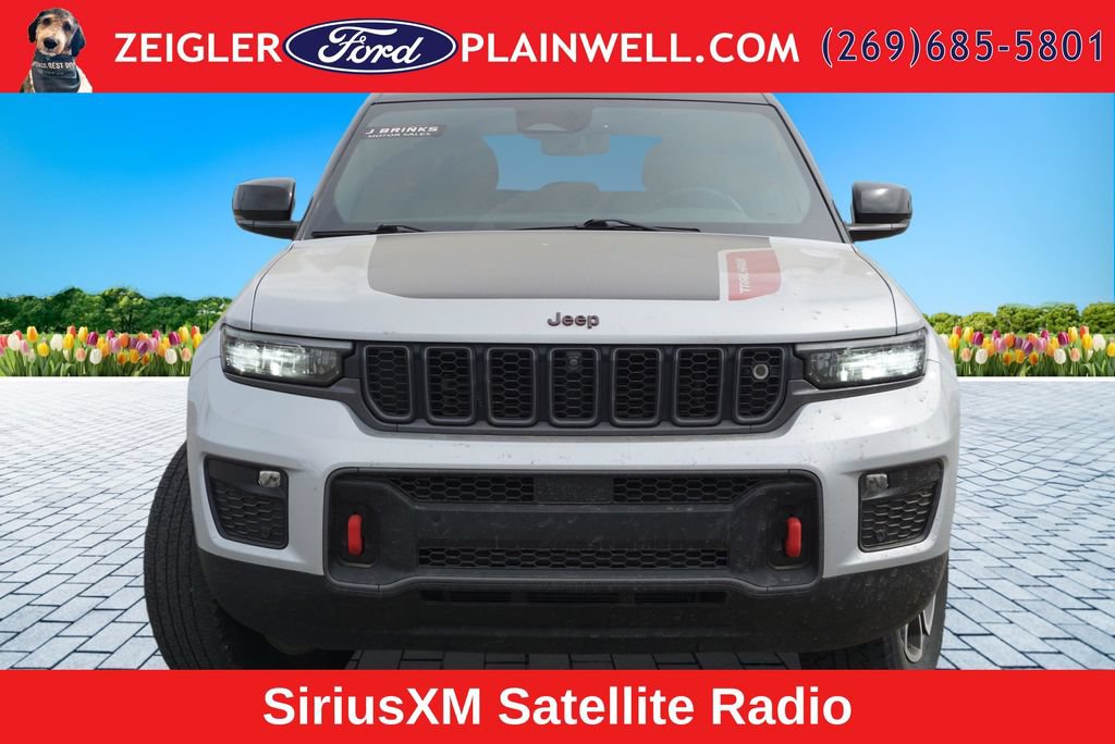 Used 2022 Jeep Grand Cherokee Trailhawk w/ ADV Protech Group II AWD/4WD image 8