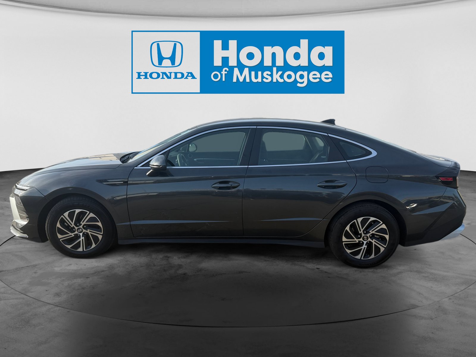 Used 2026 Hyundai Sonata Blue FWD image 8