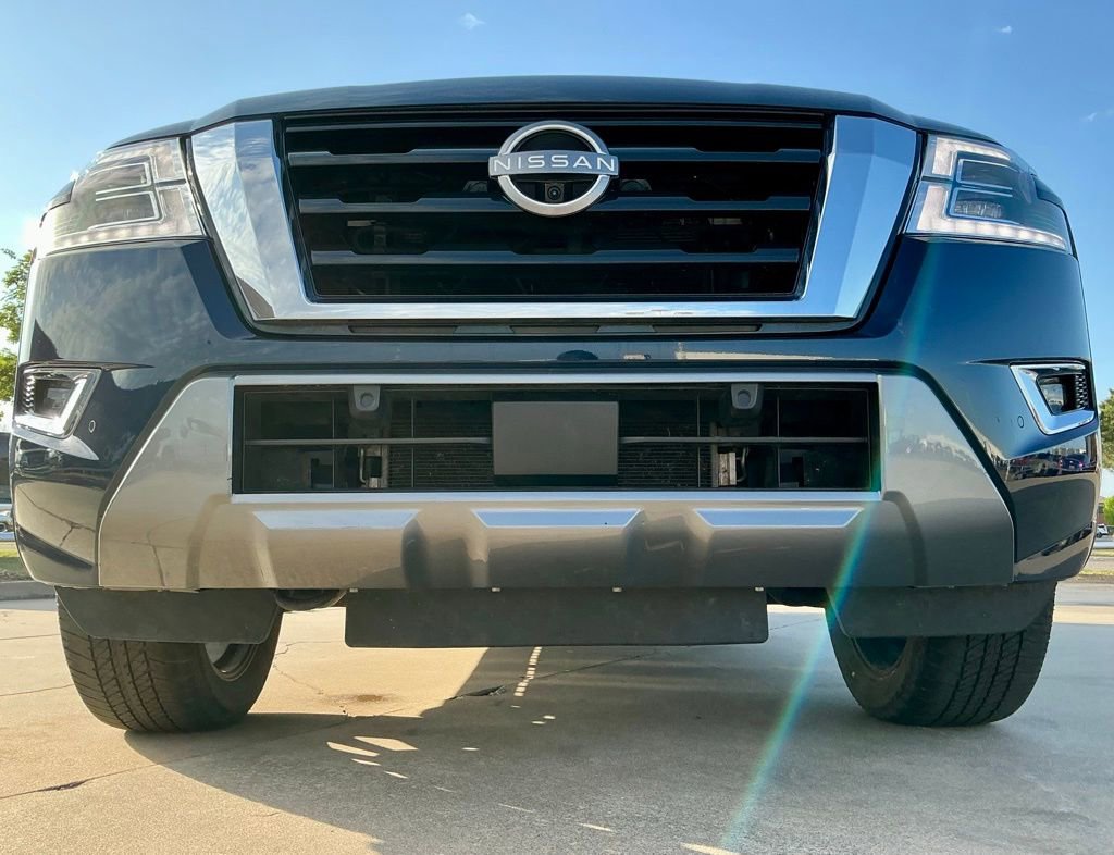 Used 2021 Nissan Armada Platinum w/ Captain's Chairs Package image 9