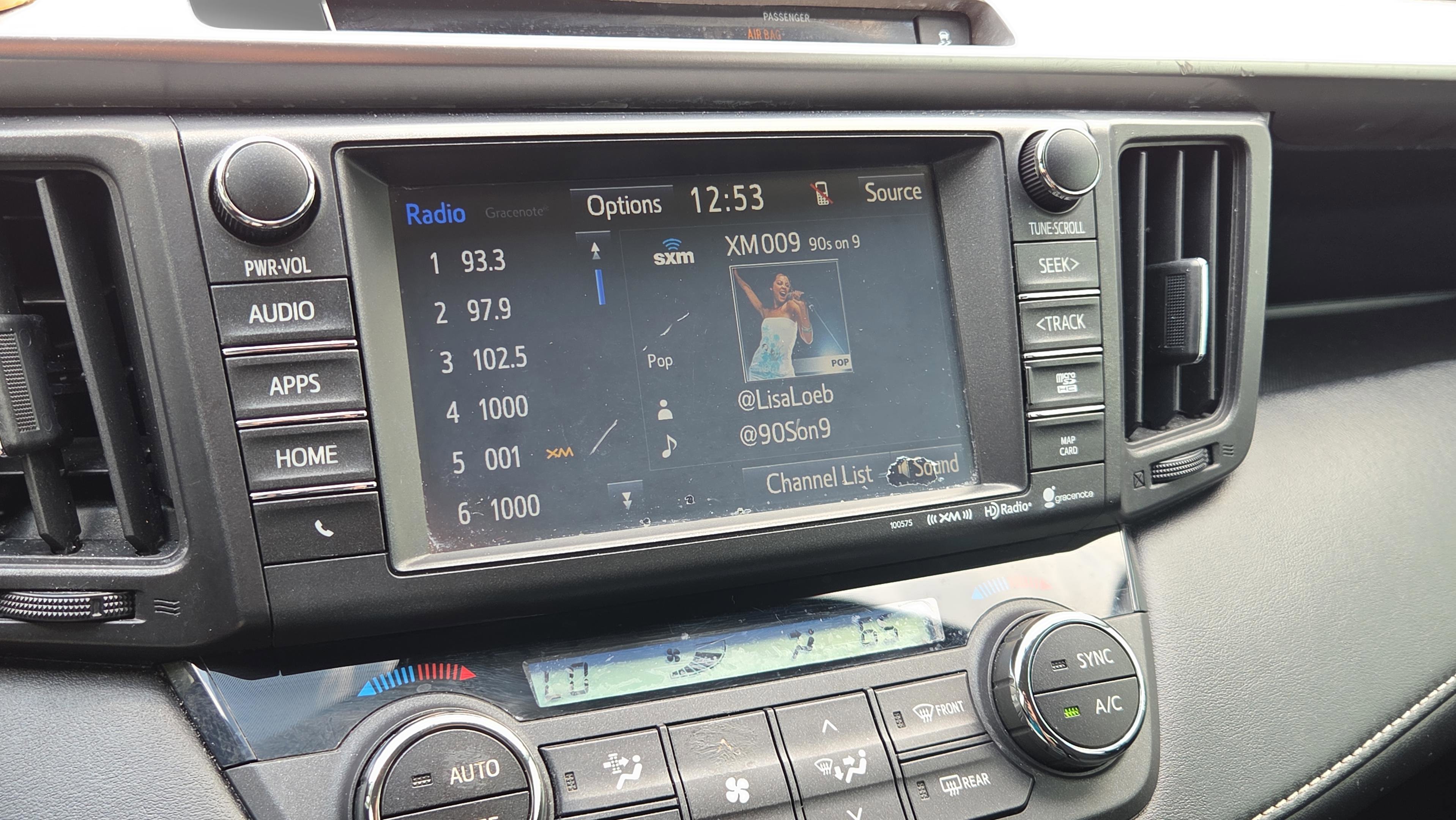 Used 2016 Toyota RAV4 XLE FWD image 20