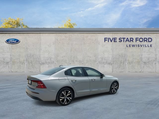 Used 2024 Volvo S60 B5 Core FWD image 8