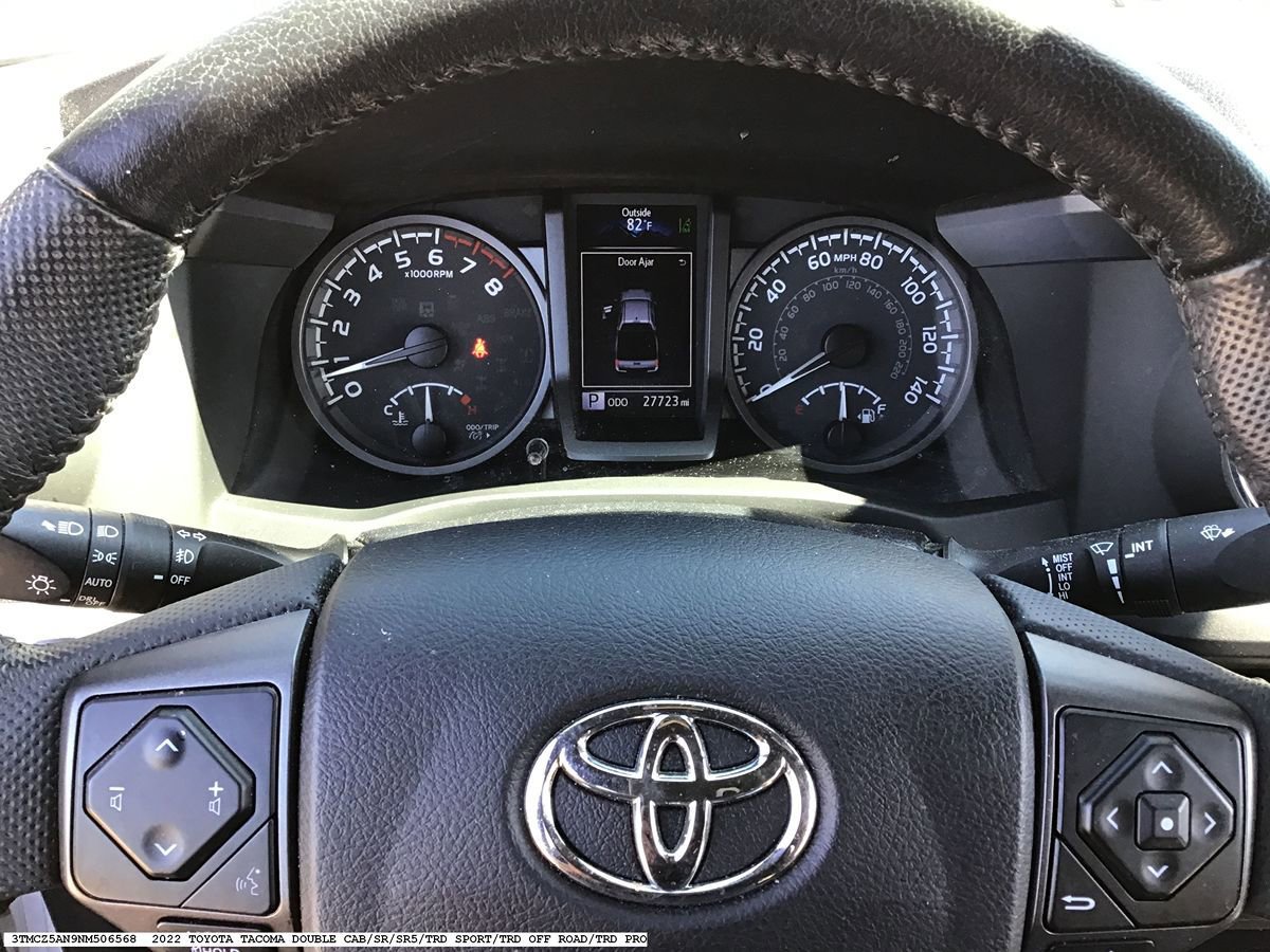 Used 2022 Toyota Tacoma TRD Off-Road AWD/4WD image 8