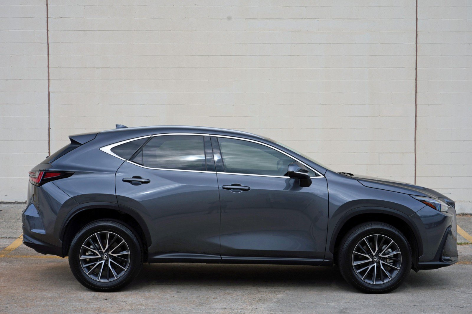 Used 2024 Lexus NX 350h AWD image 54