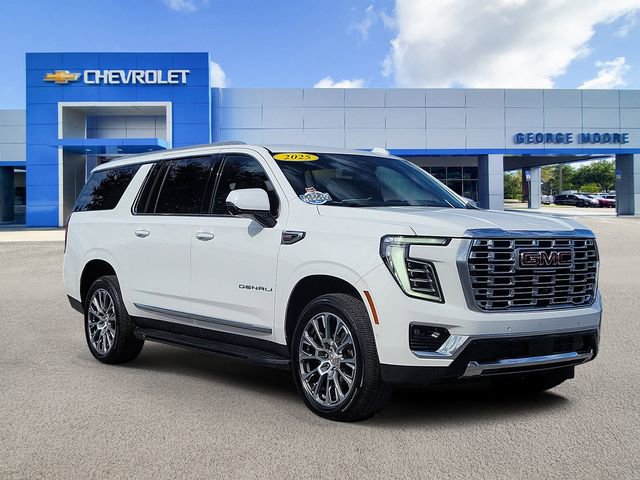Certified 2025 GMC Yukon XL Denali image 1