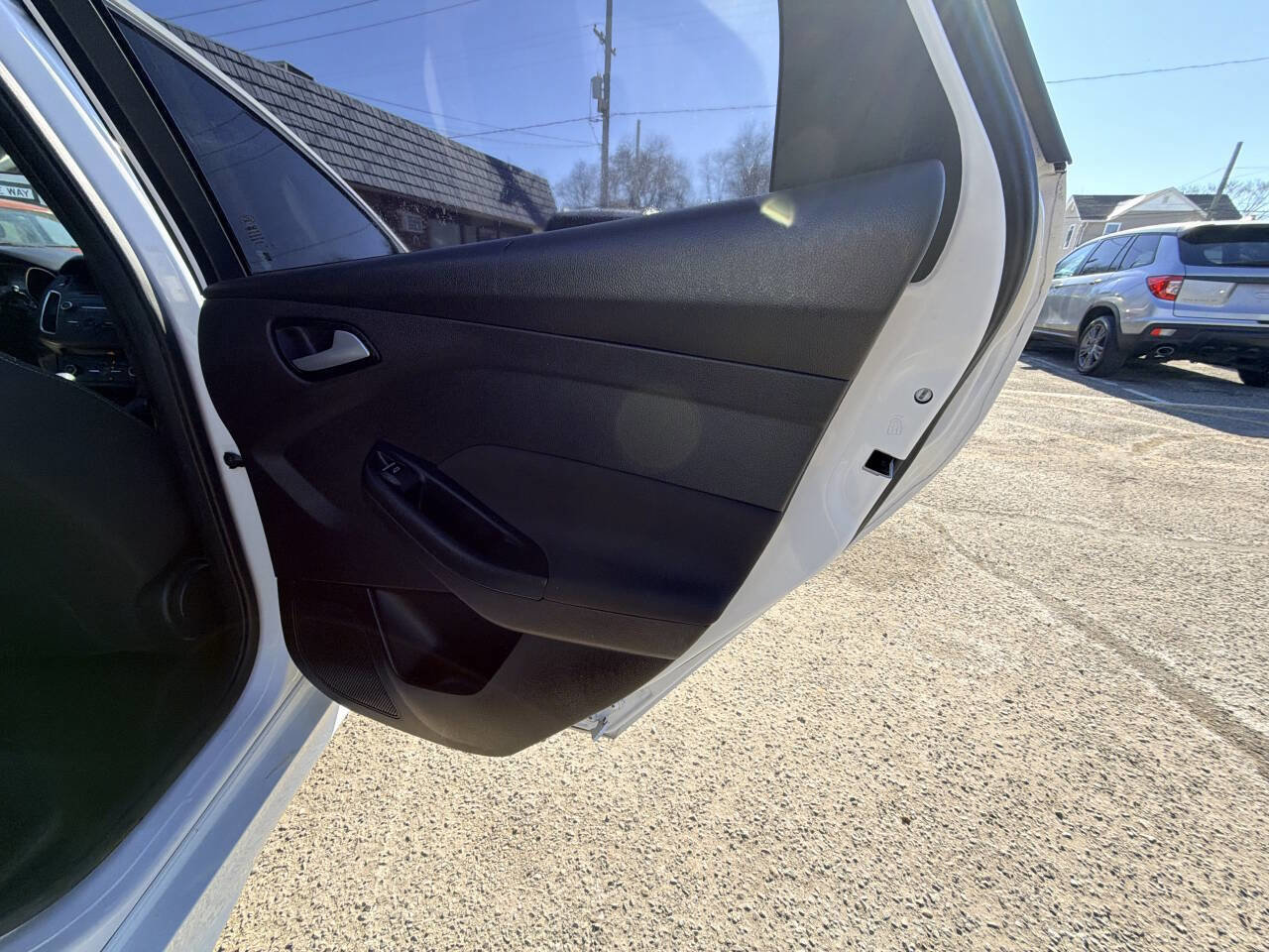 Used 2016 Ford Focus ST image 17