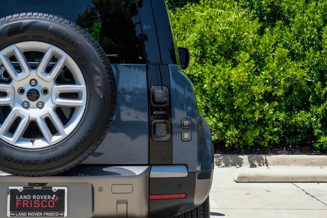 Used 2026 Land Rover Defender 110 S AWD/4WD image 54