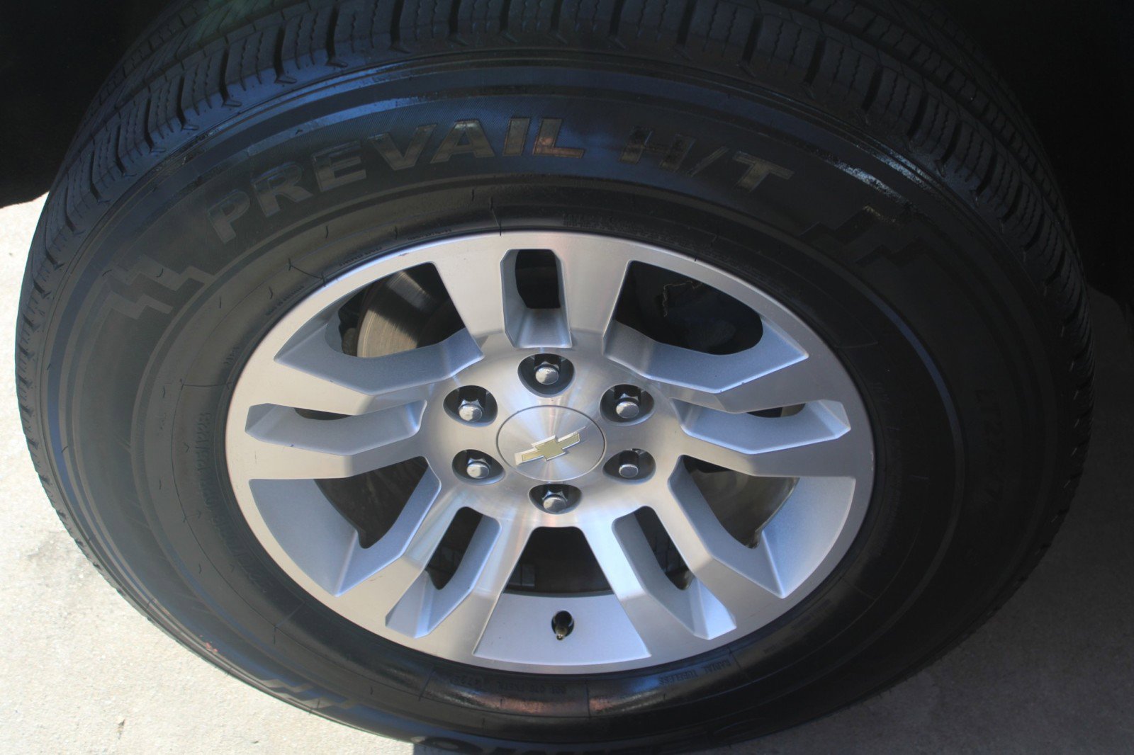 Used 2017 Chevrolet Silverado 1500 LT w/ Texas Edition image 23