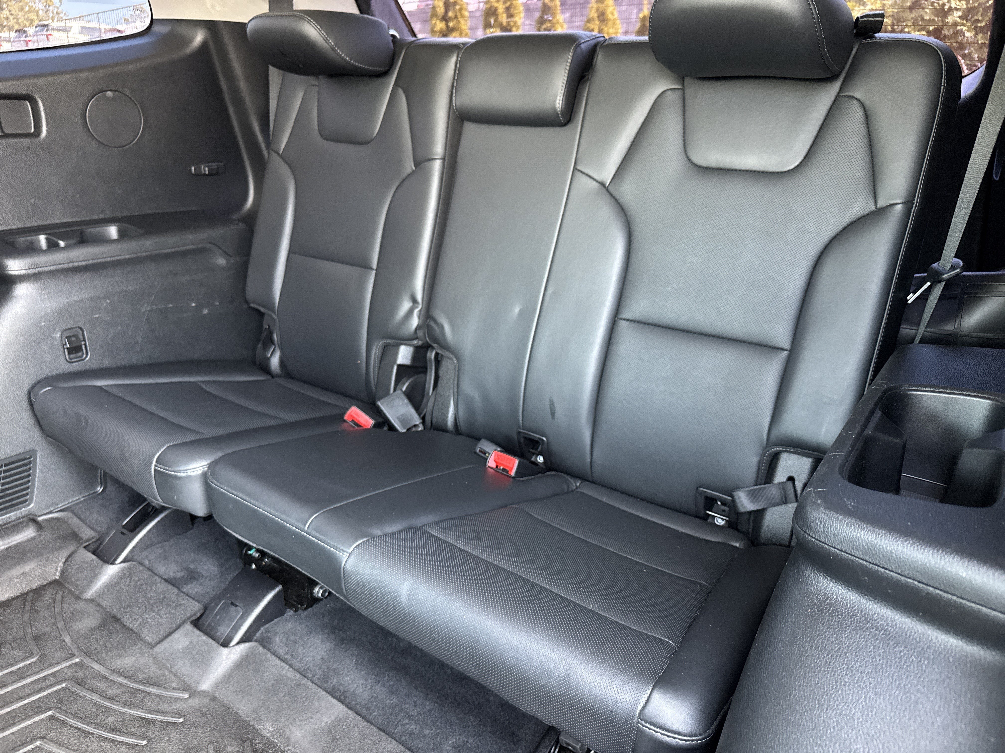 Used 2022 Kia Telluride S FWD image 31