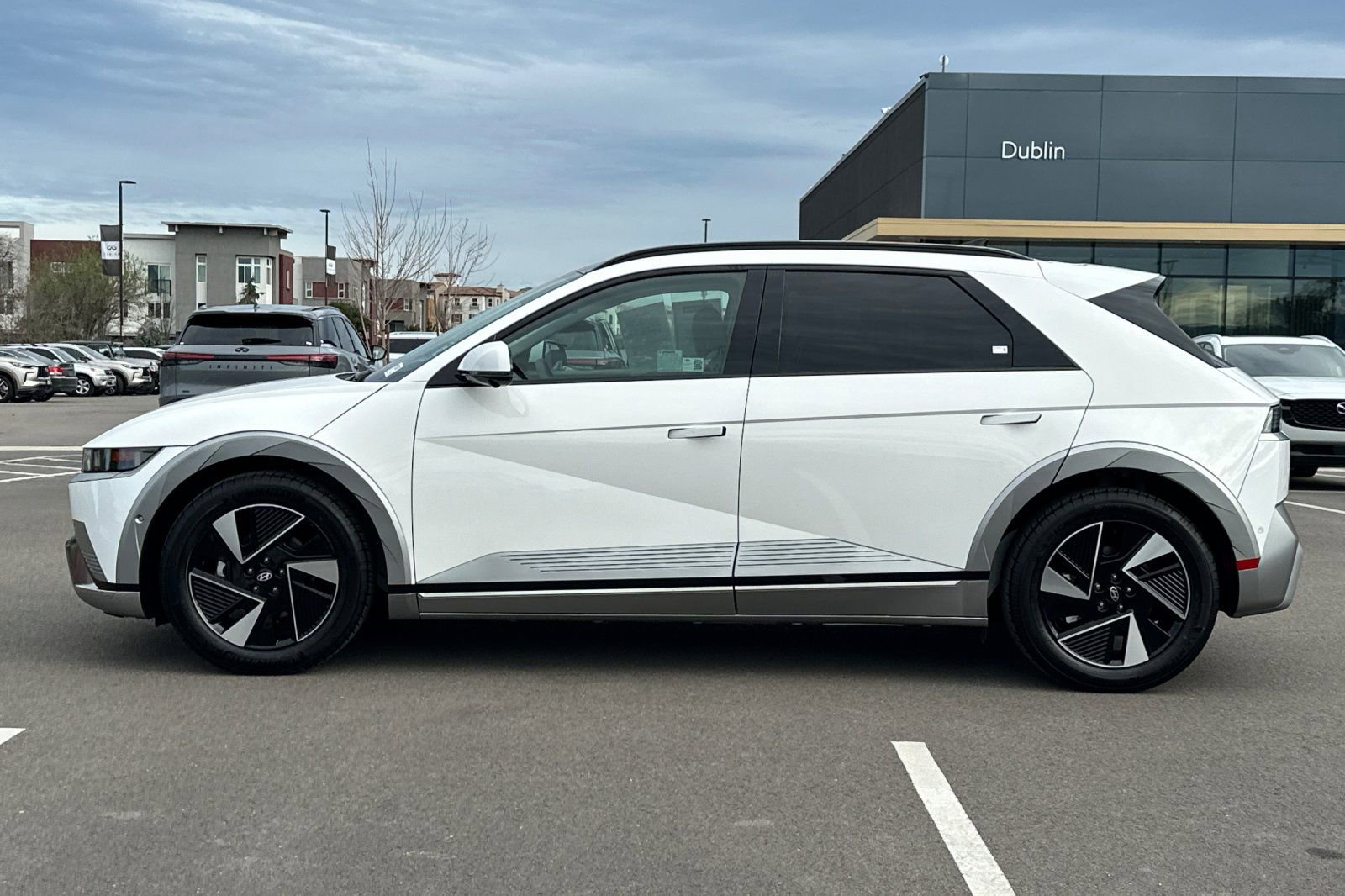 Used 2025 Hyundai Ioniq 5 Limited image 7