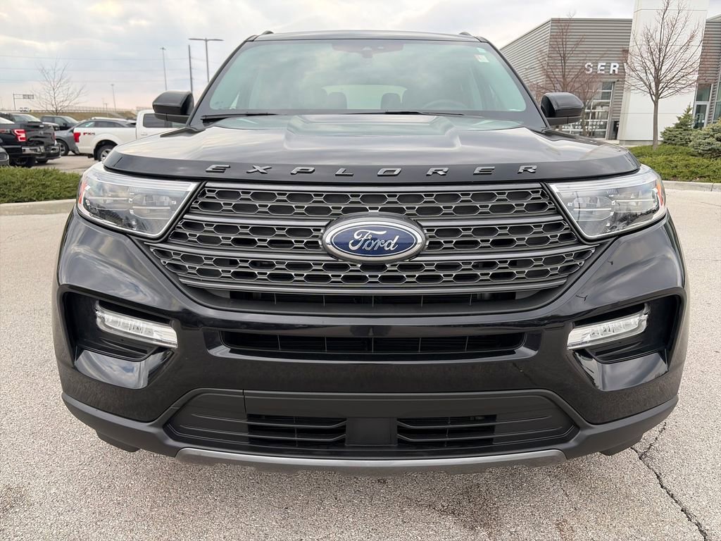 Used 2023 Ford Explorer XLT w/ Equipment Group 202A video 2