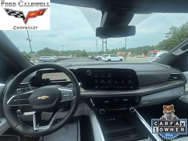 Used 2025 Chevrolet Tahoe Premier AWD/4WD image 10