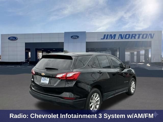 Used 2021 Chevrolet Equinox LS FWD image 4