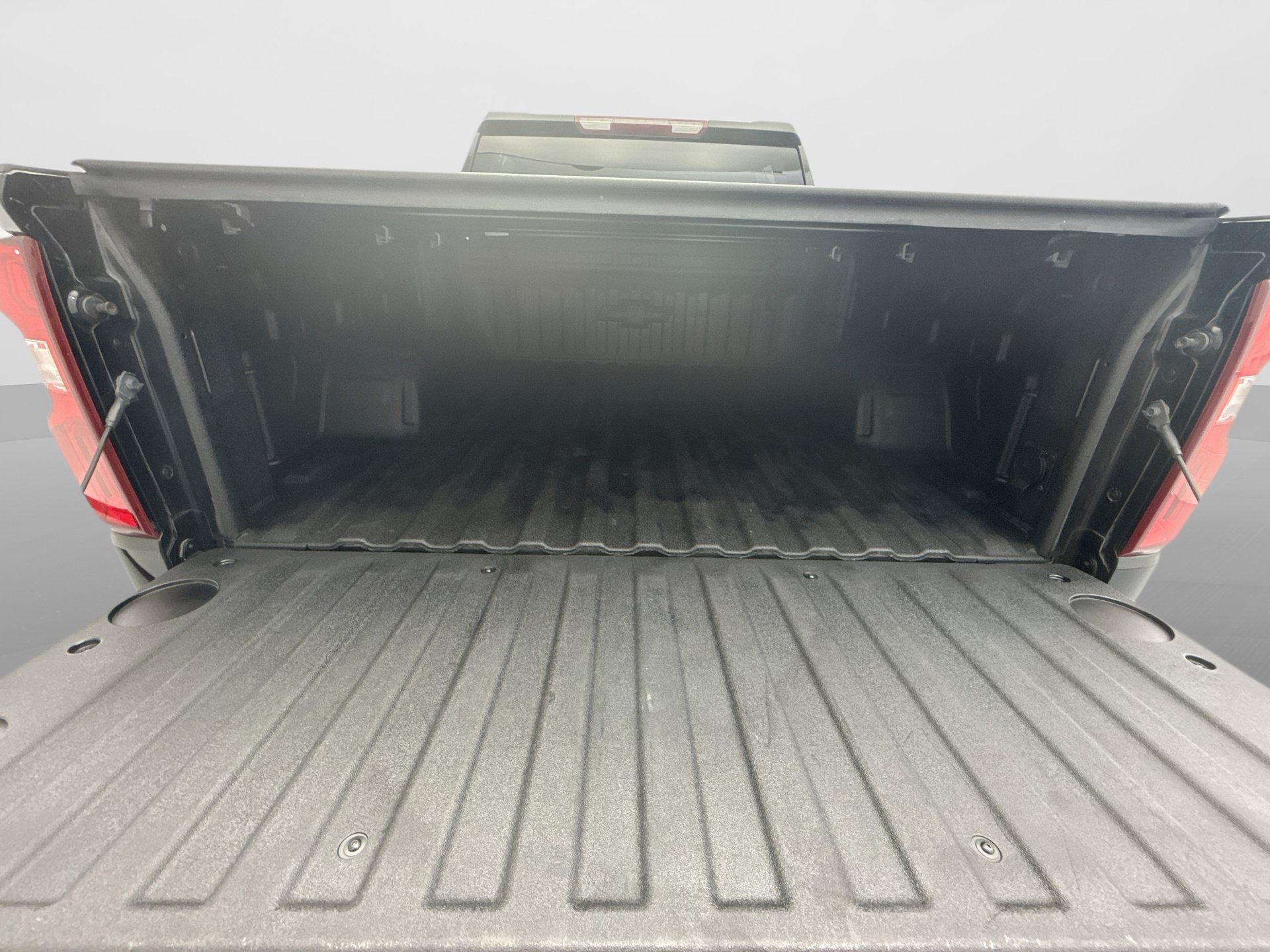 Used 2022 Chevrolet Silverado 1500 Custom AWD/4WD image 19